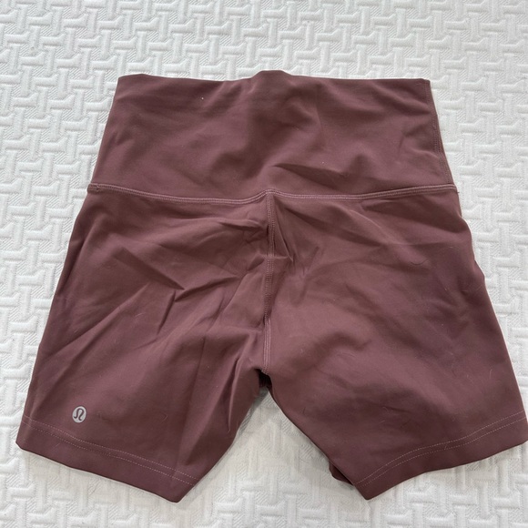 Lululemon wunder train shorts size 6 - Picture 3 of 8